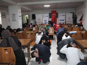 Konya’da ’’Çök-kapan-tutun” Tatbikatı Gerçekleştirildi