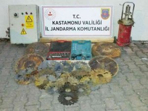 Kereste Fabrikasından 1 Milyon Liralık Malzeme Çalan 3 Şüpheli Yakalandı
