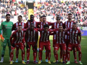 Sivasspor’un Ligdeki Galibiyet Hasreti 4 Maça Çıktı