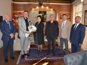 Başkan Özkasap: "Eğitime Desteğimiz Sürecek"