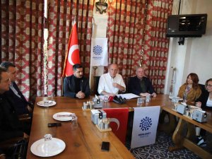 Muharrem İ̇nce’den Altılı Masa’ya Gönderme