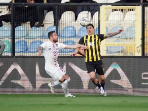 Spor Toto Süper Lig: İ̇stanbulspor: 0 - Hatayspor: 1 (İ̇lk Yarı)