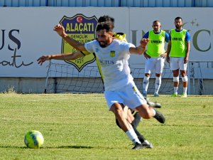 Alaçatıspor Deplasmandan 1 Puanla Döndü