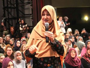 Kütahya’da "Huzurlu Aile, Huzurlu Toplum" Konulu Konferans