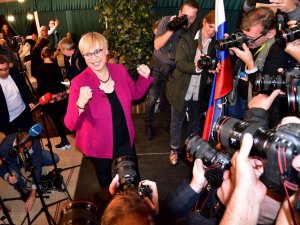 Natasa Pirc Musar, Slovenya’nın İlk Kadın Cumhurbaşkanı Oldu