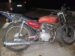 Çalınan Motosiklet Bulunarak Sahibine Teslim Edildi