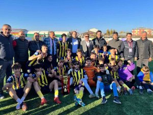 Bc Group U-18 Ligi Şampiyonu Ağrı 1970 Spor Oldu