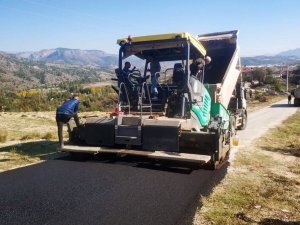 Asfaltlama Çalışmaları Hız Kesmeden Devam Ediyor