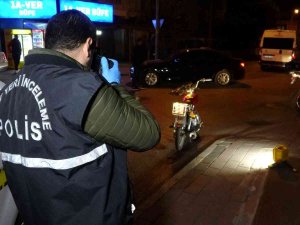 Devriye Gezen Polisi Görünce Motoru Bırakarak Sırra Kadem Bastı