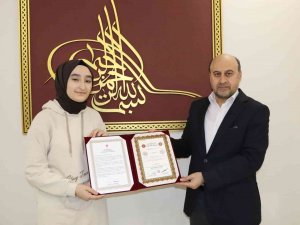Lgs Şampiyonuna Hafızlık Belgesi