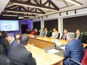 Kayseri Büyükşehir Belediyesi, 10 Ayda 60 Bin Kişiye Yüzme Kursu Verdi