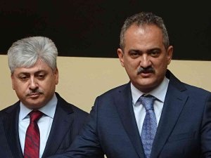 Bakan Özer: "Türkiye, Bu Coğrafyada Yaşamanın Bedelini Geçmişte Ödemiştir, Bugün De Ödemektedir, Yarın Da Ödeyecektir"