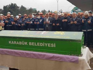 İ̇ş Kazasında Ölen İşçi İçin Kardemi̇r’de Tören Düzenlendi