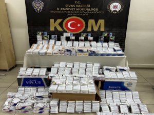 Bir Şahsa Ait İş Yerinde Ve Araç Yapılan Aramada Bol Miktarda Kaçak Tütün Ele Geçirildi