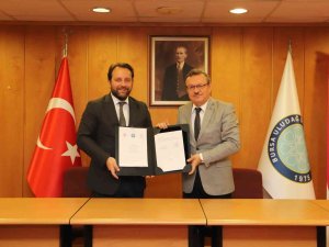 Uludağ Üniversitesi İle Eğitimde İş Birliği Protokolü İmzalandı