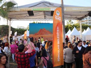 Toroslar Belediyesi Standı Festivalde İlgi Odağı Oldu