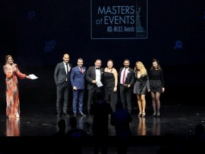 ’100bin Gülücük’ Projesi Sayapark’a 2 Ödül Kazandırdı