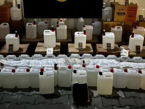 Alkol Ve Tütün Kaçakçılarına Operasyon