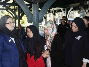 Minik Ecrin Ve Babasının Cenazesi Toprağa Verildi