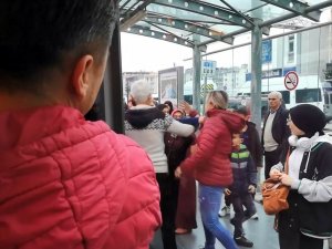 İ̇stasyonda Gerginlik