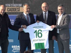 Başkan Alinur Aktaş: "Bursaspor’u Kimse Merak Etmesin. Allah’ın İzniyle Gelecek Günler Çok Daha Güzel Olacak"