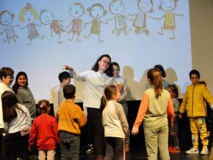 Bozüyük’te Çocuklar Haklarını Eğlenerek Öğrendi