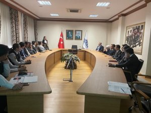 Malatya’da Mülki Amirlere Kadına Şiddet Konusunda Bilgilendirme