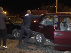 Kırıkkale’de İki Otomobil Çarpıştı: 4 Yaralı