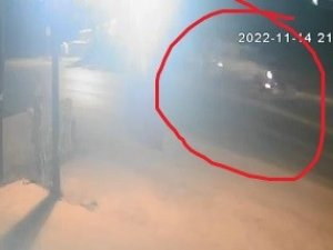 Hafif Ticari Araç Motosikletle Kafa Kafaya Çarpıştı: 1’i Ağır 2 Yaralı
