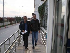 Adana’da Pkk/ypg Operasyonu: 4 Gözaltı