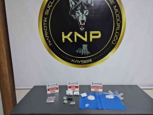 Narkotik Ekiplerinden İş Yerine Baskın: 3 Gözaltı