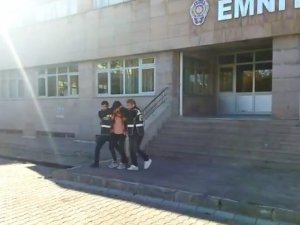Kendisini ’Polis’ Olarak Tanıtan Dolandırıcı Telefonla Ulaştığı Kişiyi Yüklü Miktarda Dolandırdı