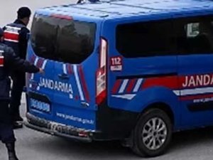 Göçmen Kaçakçısı 2 Organizatör Ve 3 Düzensiz Göçmen Yakalandı
