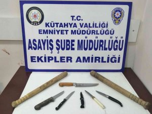 Kütahya’da Bekçiler Metruk Binadaki Kişinin Üzerinde Uyuşturucu Ele Geçirdi