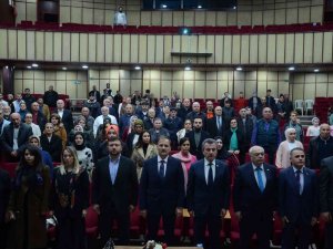 Canlarını Verdiler, Kimliklerini Vermediler