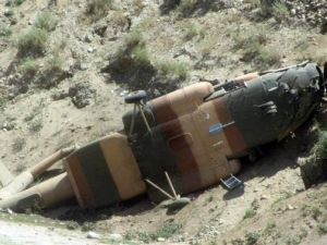 Afganistan’da Askeri Helikopter Düştü