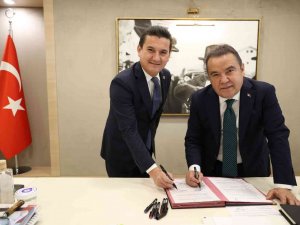 Kumluca’ya Stadyum Hazırlama Protokolü