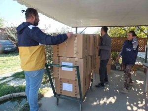 Balıkesir’de Üretilen Şeker Otu Amerika’ya İhraç Ediliyor