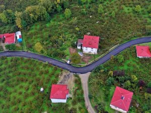 Altınordu’nun Yollara Sıcak Dokunuşu Devam Ediyor