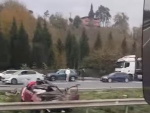 Anadolu Otoyolu’nda Otomobil Takla Attı: 1’i Bebek 2 Kişi Yaralandı