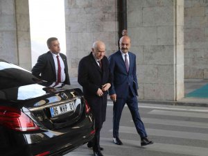 Mhp Lideri Bahçeli: “Hdp’nin Türk Siyaset Ve Demokrasi Hayatında Bir Saniye Yer Almasına Tahammül Edemiyoruz”