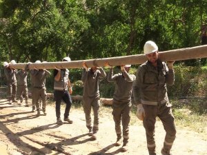 Dicle Elektrik Şebekeyi Kışa Hazırlıyor