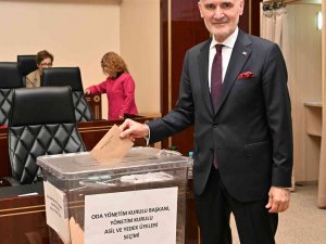 İ̇to’nun Yönetim Kurulu Başkanlığı’na Şekib Avdagiç Yeniden Seçildi