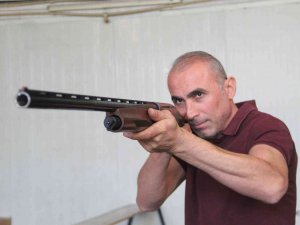 Antalya’dan Dünyaya Tüfek İhraç Ediyor, Talebe Yetişemiyor