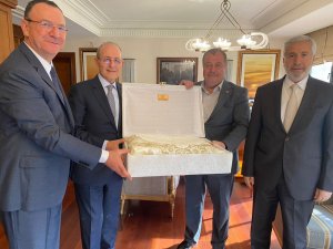 Başkan Ramazan, İ̇şadamı Topcuoğlu İle Bir Araya Geldi