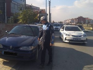 Kaldırıma Parka Ceza