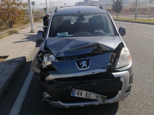 Malatya’da İki Ayrı Kaza: 3 Yaralı