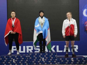 ‘İ̇kinci Uluslararası Naim Süleymanoğlu Halter Turnuvası’ Yapıldı