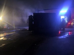 Bursa’da Geri Dönüşüm Deposunda Korkutan Yangın