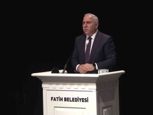 Fatih’te Amatör Spor Kulüplerine Malzeme Desteği